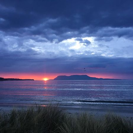 Orford Beachside Holiday Park Экстерьер фото