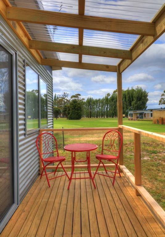 Orford Beachside Holiday Park Экстерьер фото